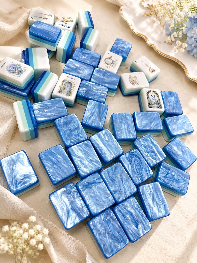 Luxury Blue Pearl Mahjong Set, 160 Tiles – A Whimsical Wonderland Tea Party Editio
